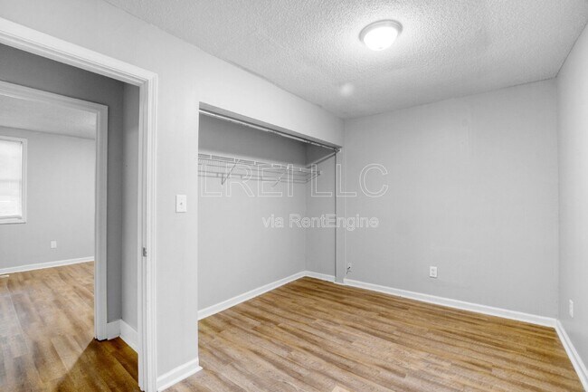 Building Photo - 1622 Beech St
