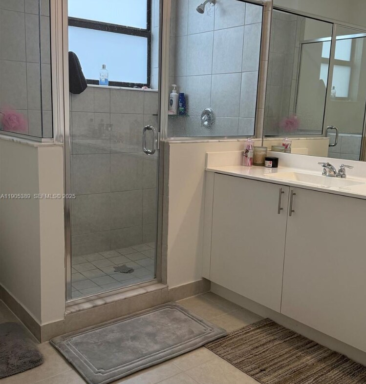 Building Photo - 12955 SW 231st Ter