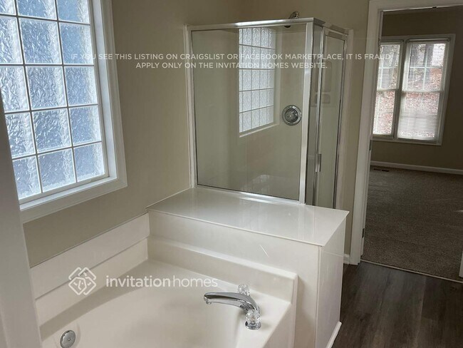 Building Photo - 13104 Townfield Dr