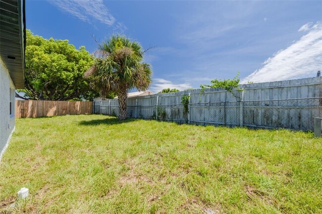 Building Photo - 9124 Lido Ln