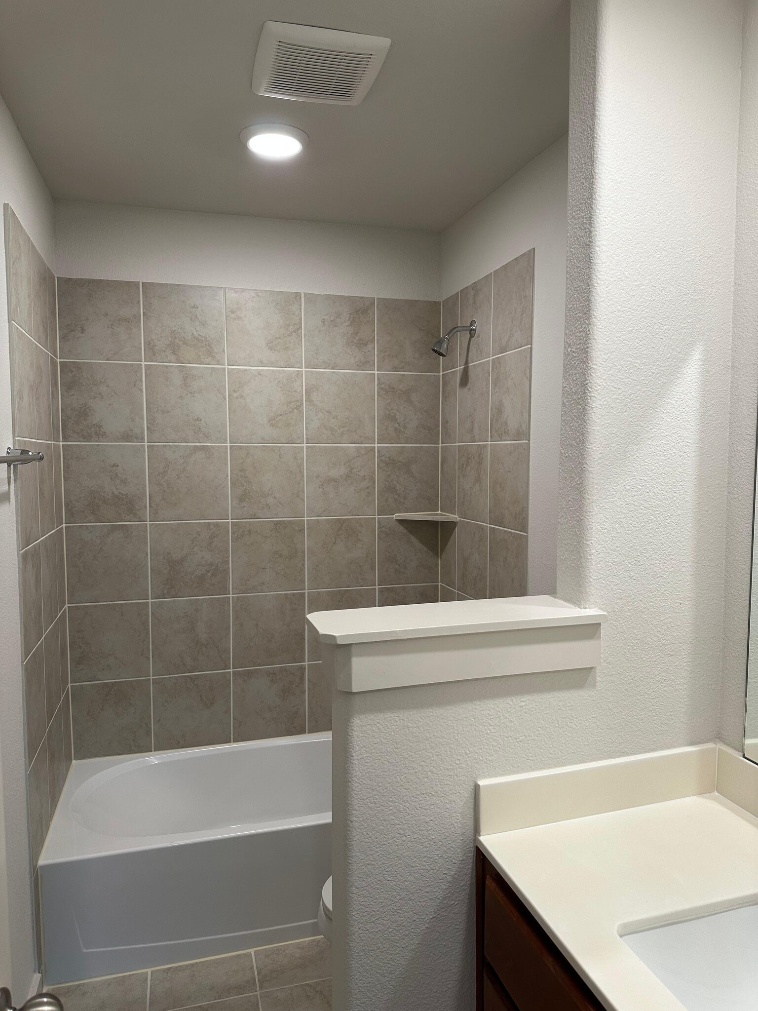 Building Photo - 1106 Baker Bridge Dr