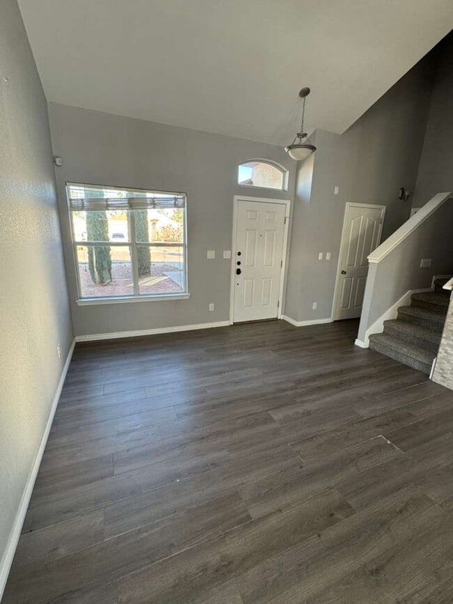 Building Photo - 2817 Talking Rock Pl