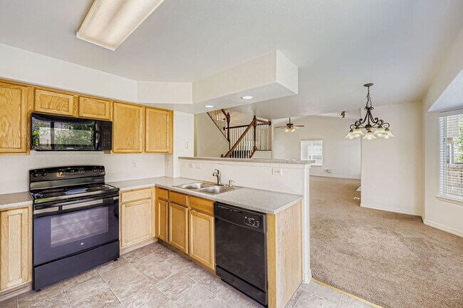 Building Photo - 504 Pyrite Terrace