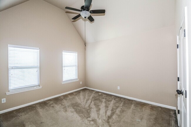 Building Photo - 1357 Highwoods Pass