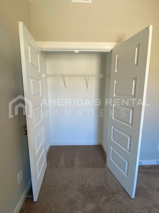Building Photo - MOVE IN SPECIAL!!! - Home for Rent in Jasper, AL!!! Available to View Now!!! - Sign a lease by 5/...