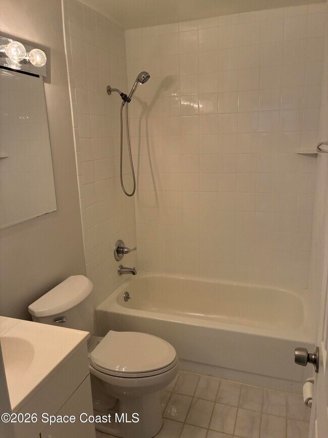 Building Photo - 131 NE 2nd St