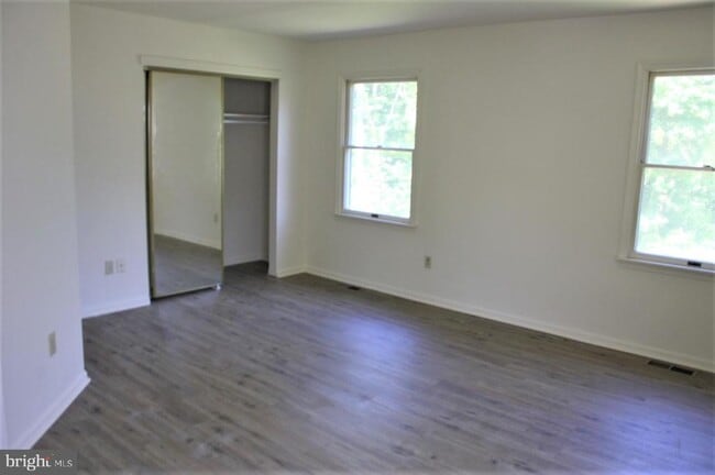 Building Photo - 516 Colgate Ct