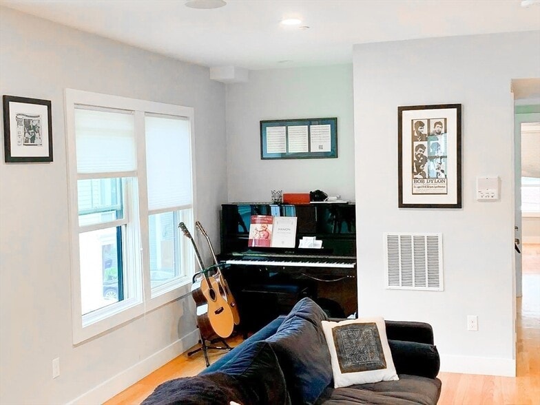 Building Photo - 74 F St