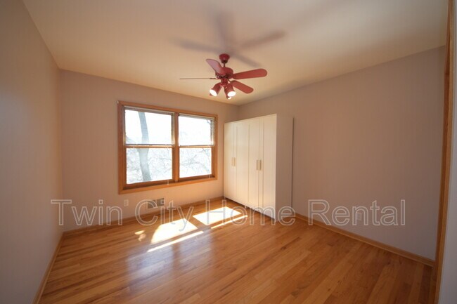 Building Photo - 14531 Wellington Rd