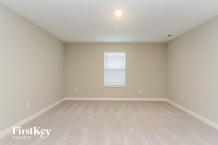 Building Photo - 2476 S Carlota Dr