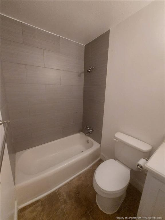 Building Photo - 1822 Camelot Dr