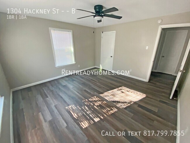 Building Photo - 1304 Hackney St