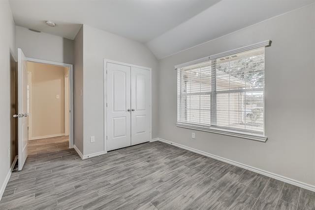Building Photo - 6410 Peach Tree Ct