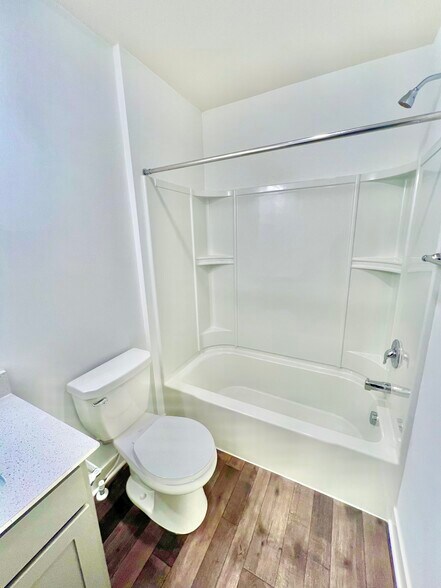 Building Photo - 11204 Balsam Pointe Trl