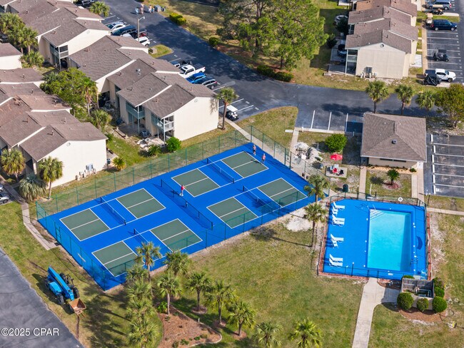 Building Photo - 131 Kimberly Dr