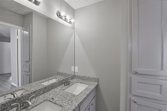 Building Photo - 5514 Dove Forest Ln