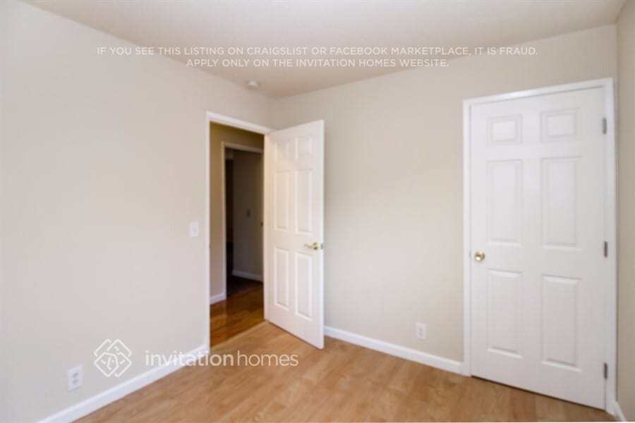 Building Photo - 125 Kennison Ct