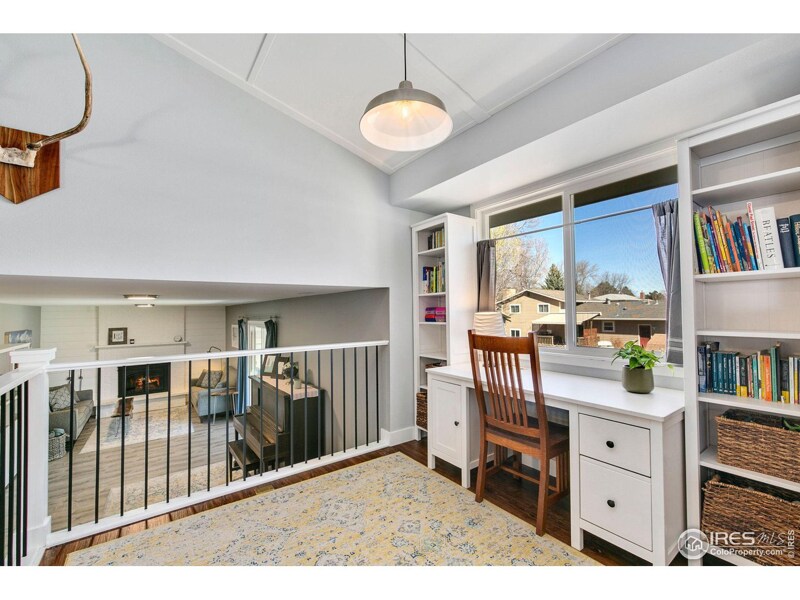 Building Photo - 930 Rocky Mountain Way