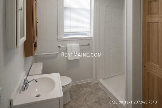 Building Photo - 97 Broadway