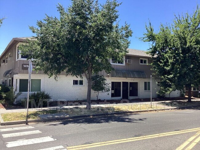 Building Photo - 2530 S St
