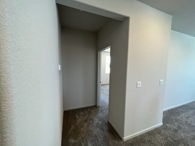 Building Photo - 4-bedroom two story plus a bonus loft!