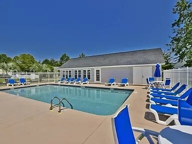 Building Photo - 3842 Camden Dr