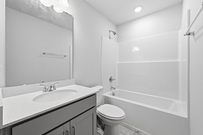 Building Photo - 305 Ruby Baird Dr