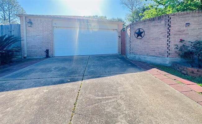 Primary Photo - 7419 San Morino Dr