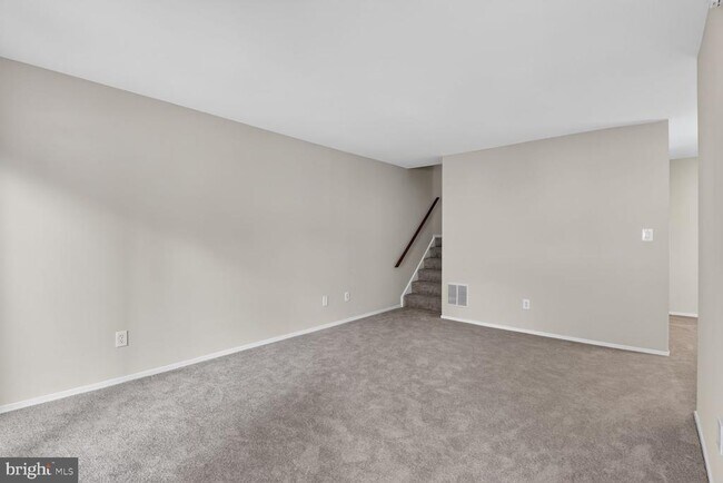 Building Photo - 9305 Bathgate Ct