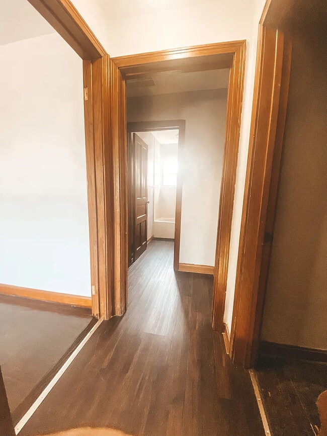 Building Photo - Triplex