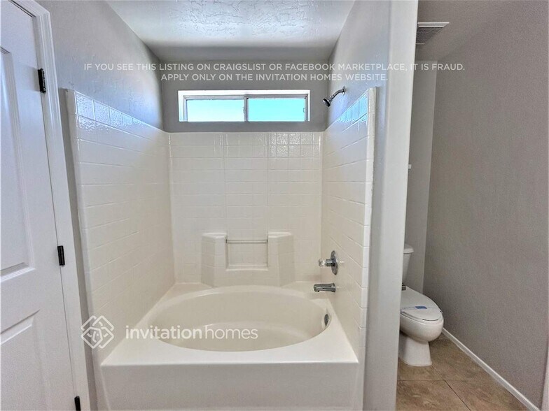 Building Photo - 6975 W Cactus Wren Dr