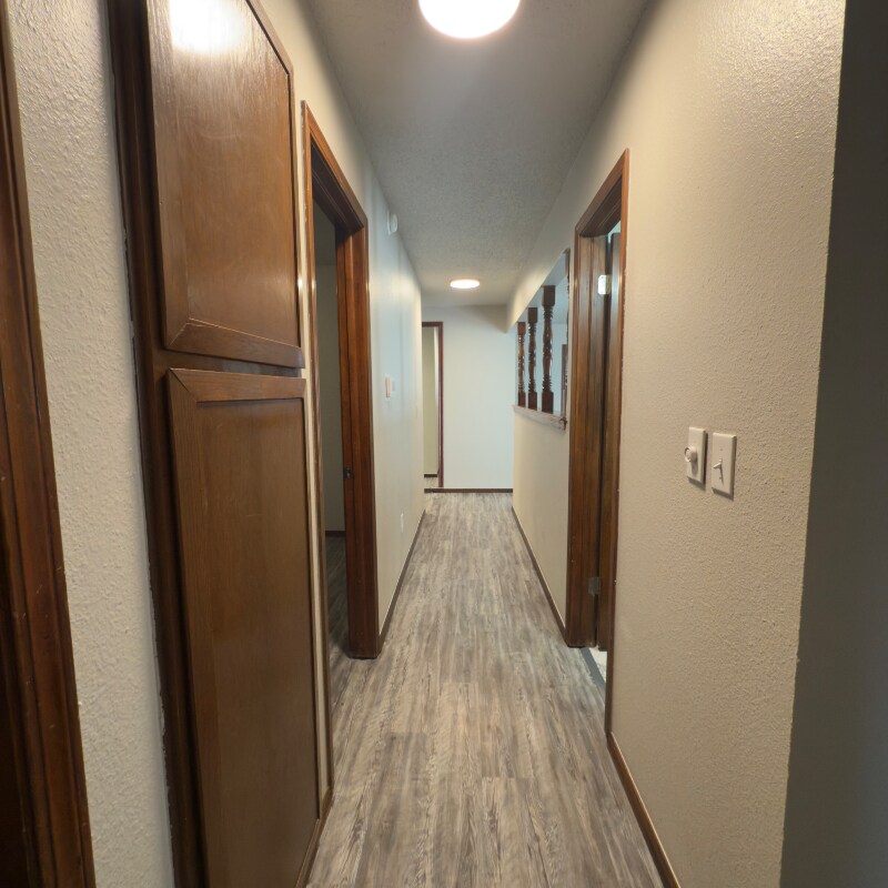 Building Photo - 100 Lochwood Cir
