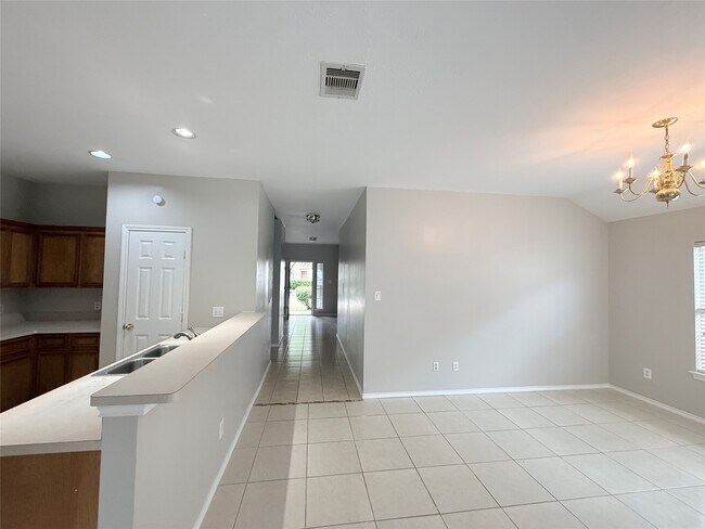 Building Photo - 12818 Magenta Oaks