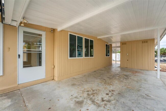 Building Photo - 2714 Vindale Rd