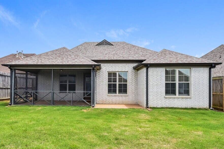 Building Photo - 430 Hidden Meadows Cove