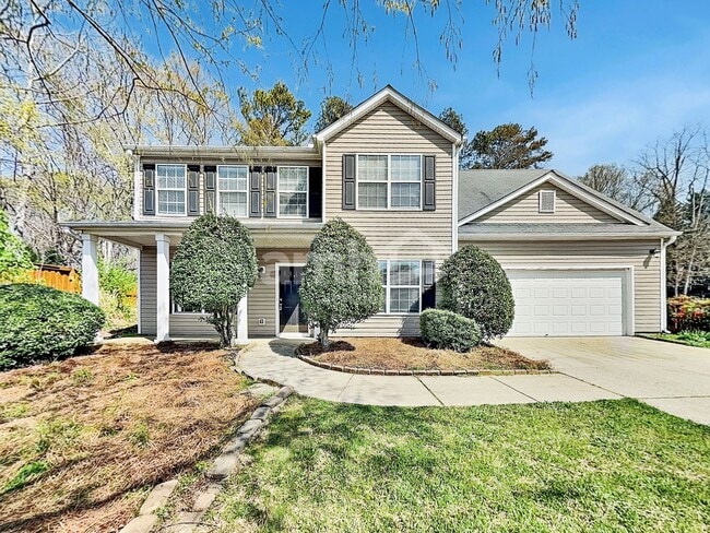 Building Photo - 2207 Lazy Days Rd