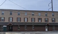 Building Photo - 3572 Lincoln Hwy E