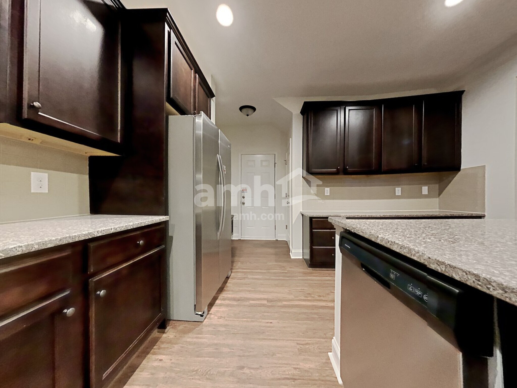 Building Photo - 6170 Oriole Ln