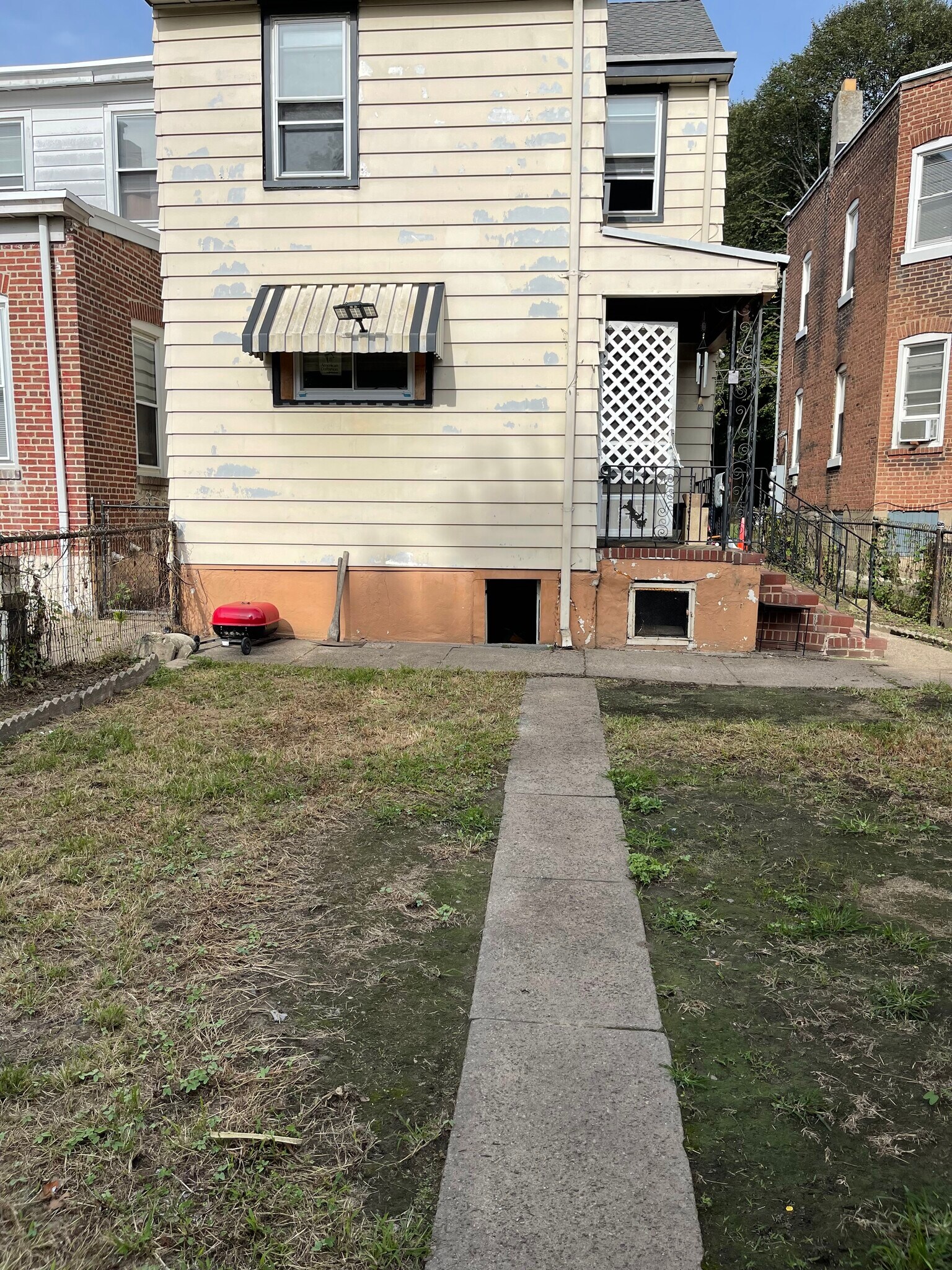 Building Photo - 59 E Paul Ave