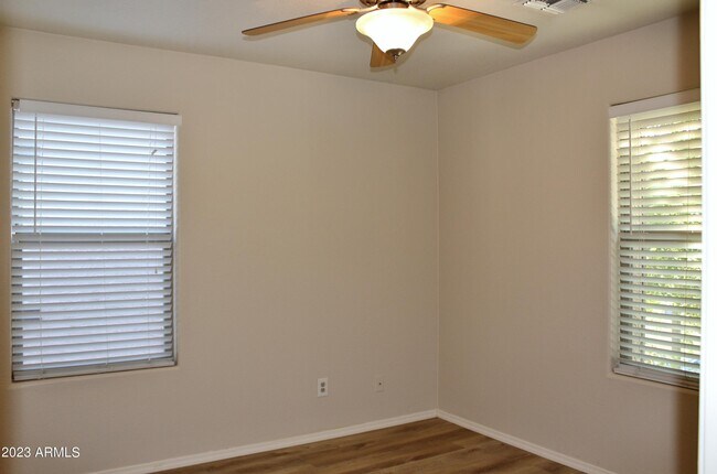 Building Photo - 17278 N 184th Dr