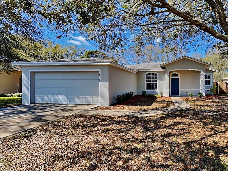 Primary Photo - 2020 Sweetfern Pl