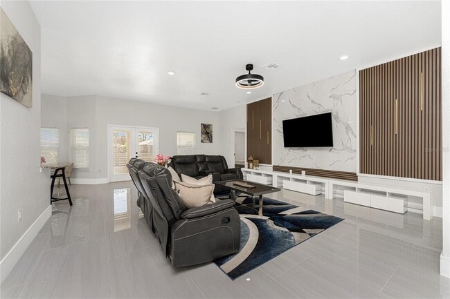 Building Photo - 22497 Vale Ave