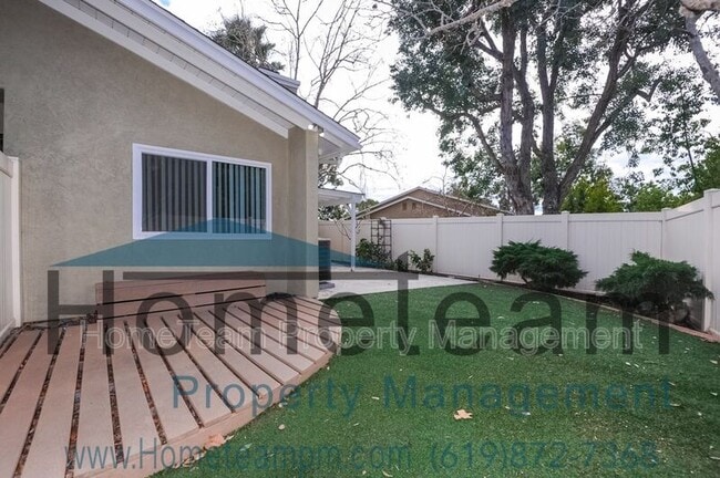 Building Photo - 13613 Comuna Dr