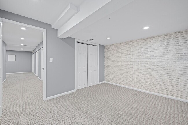 Building Photo - 931 Taralon Trail