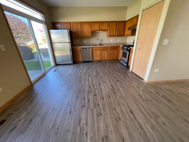 Building Photo - 1427 Levato Ln