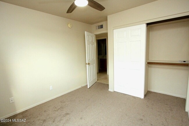 Building Photo - 9465 N Elan Ln