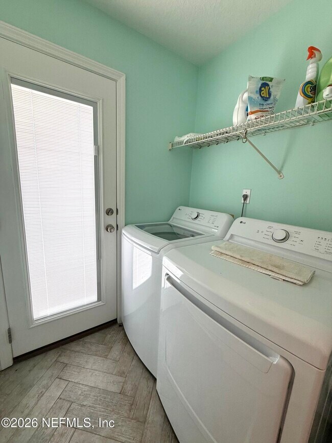Building Photo - 8997 Adams Walk Dr