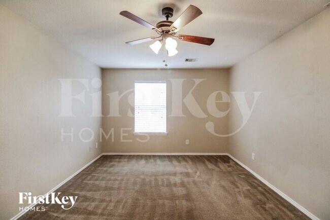 Building Photo - 15919 Arapaho Bend Ln