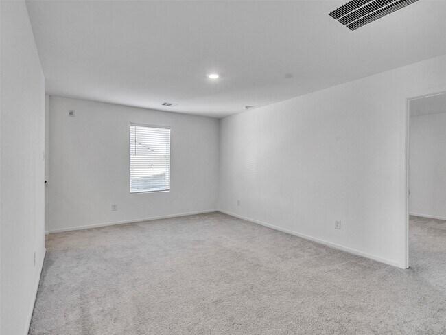 Building Photo - 12406 Lady Slipper Rd