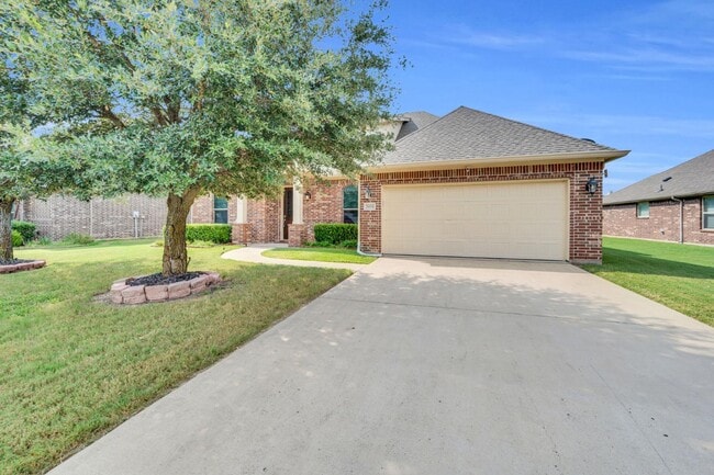 Building Photo - 5454 Red Rose Trail
